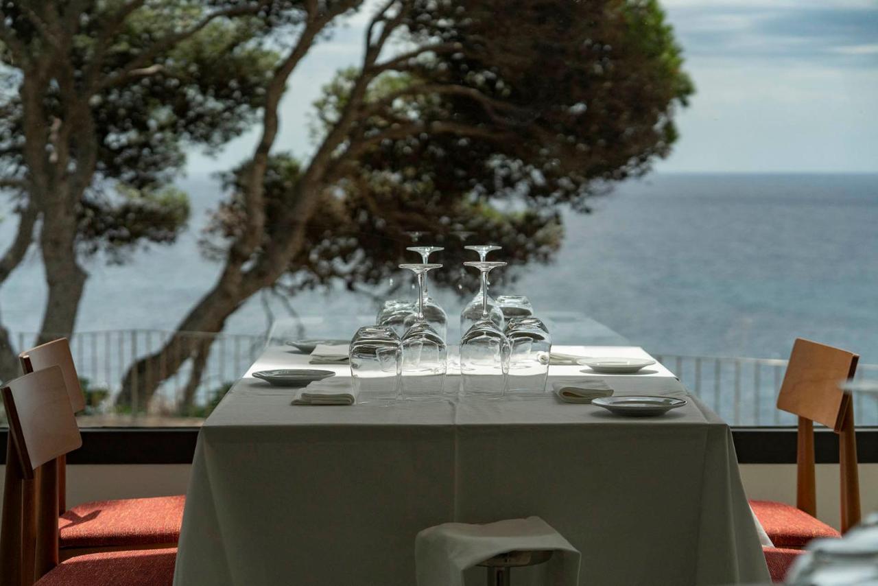 Parador De Aiguablava Fornells  Exterior photo